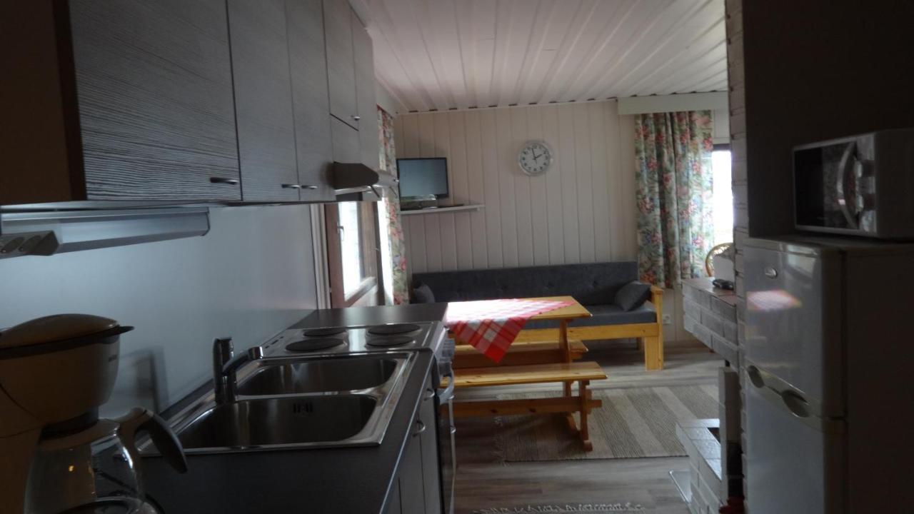 Tiirantuvat Villa Juankoski Buitenkant foto