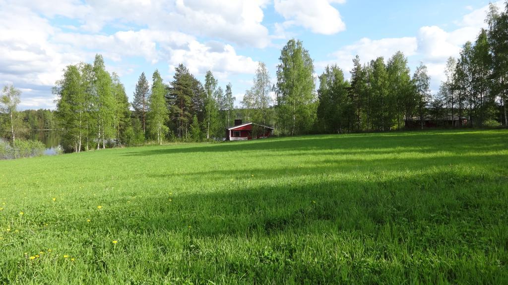 Tiirantuvat Villa Juankoski Buitenkant foto